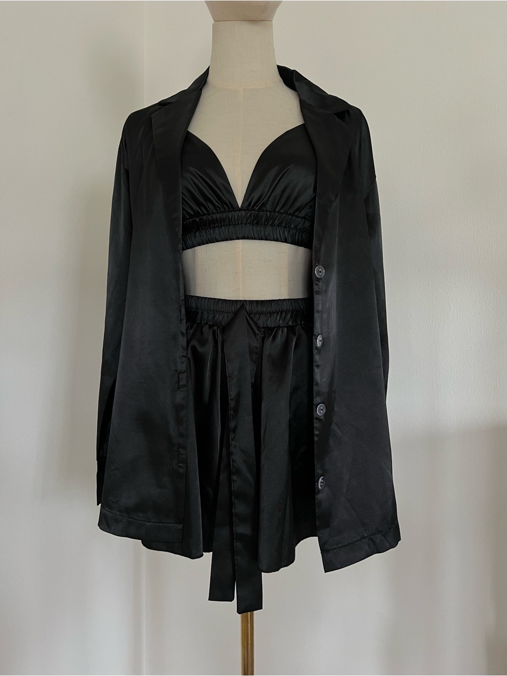 3-piece set - top, shorts, shirt. Loungewear set. Brand new